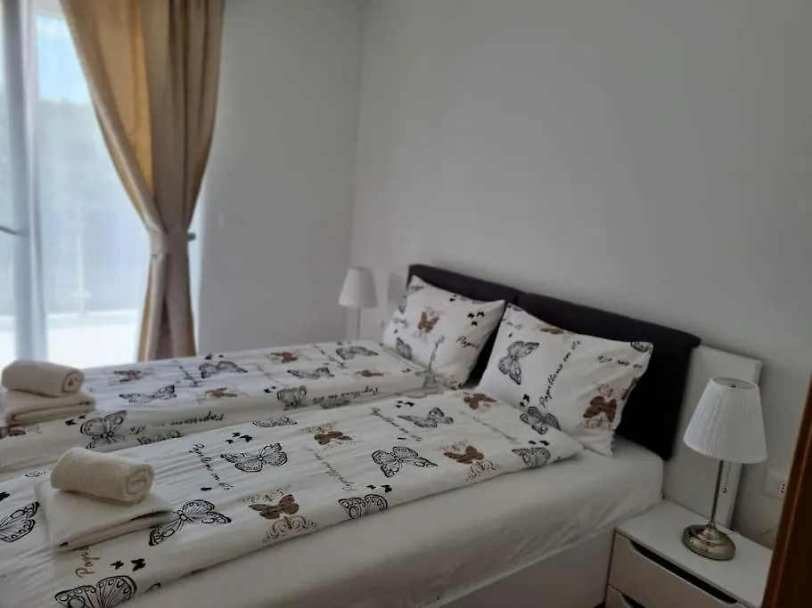 Villa Oasis - Pool Villa In Heart Of Istria Basici